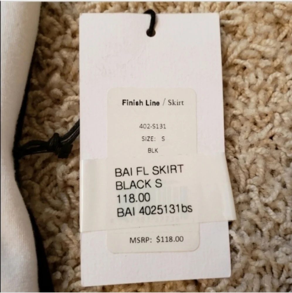 Bailey 44 Finish Line Skirt Black & White Size Small New With Tags